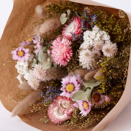 Wow, Mixed Dried Flower Bouquet, Natural Pink